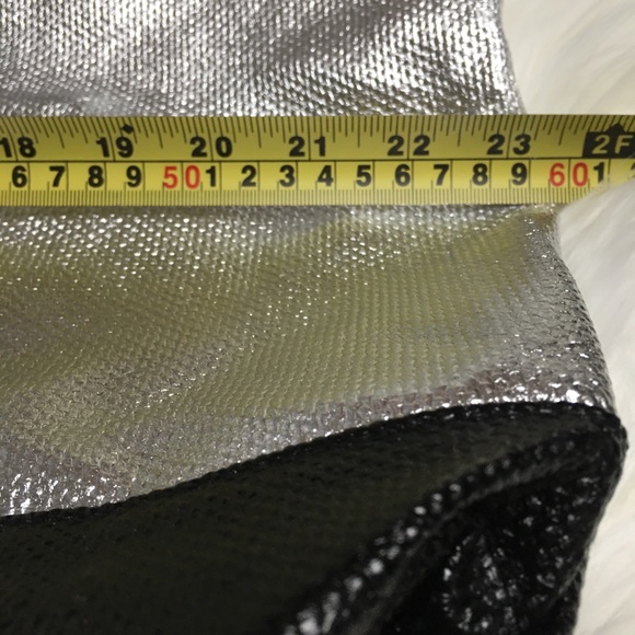 Victoria’s Secret Tote - Picture 7 of 8